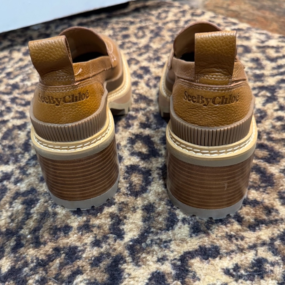 See By Chloe Tan Leather Loafers 38/8 like new - Picture 2 of 5